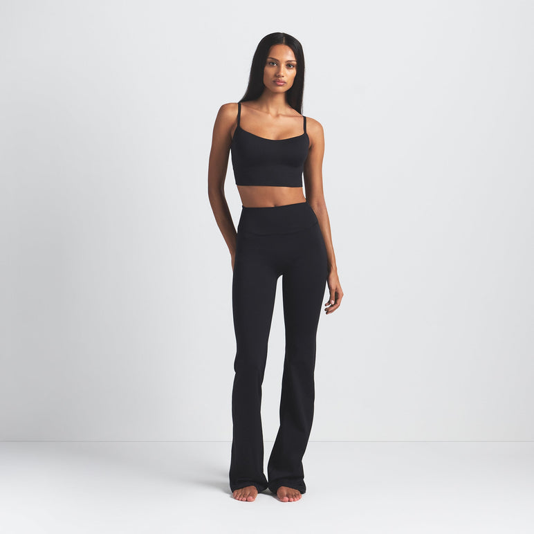 NikeSKIMS MATTE SLIM FLARE LEGGING | OBSIDIAN