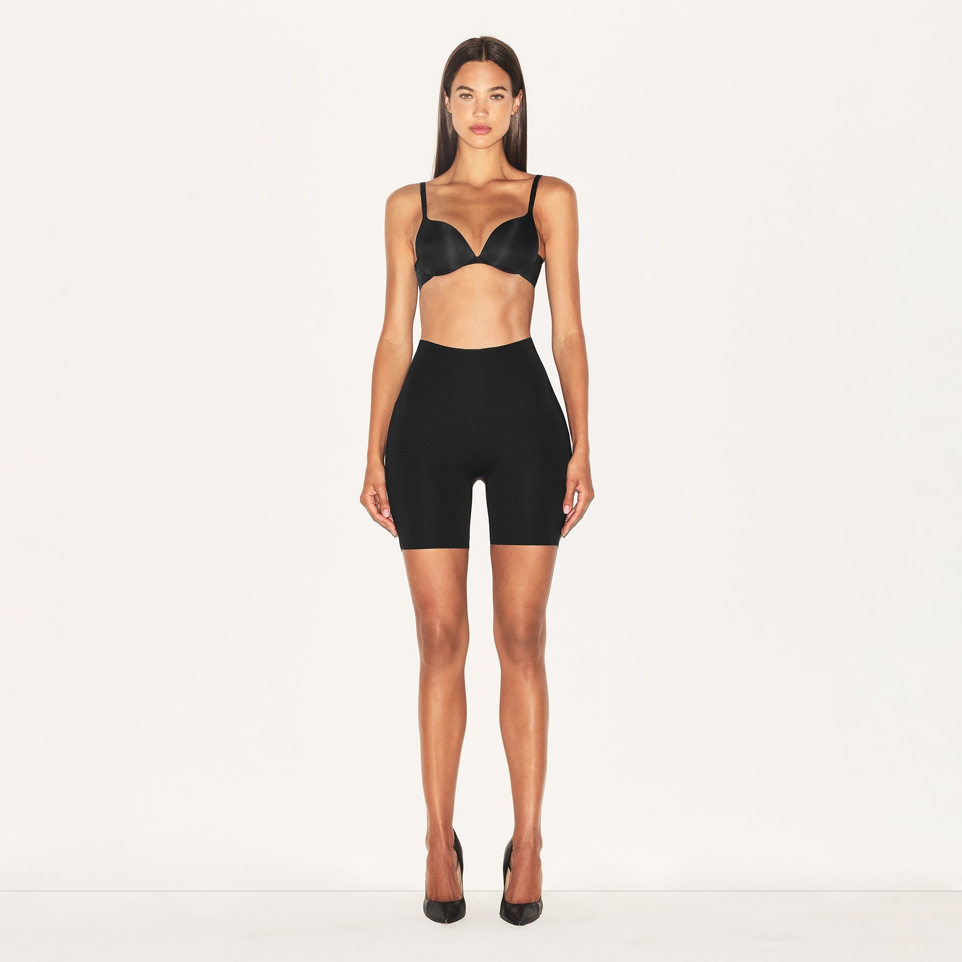 SKIMS BODY HIP ENHANCING PADDED SHORT | ONYX