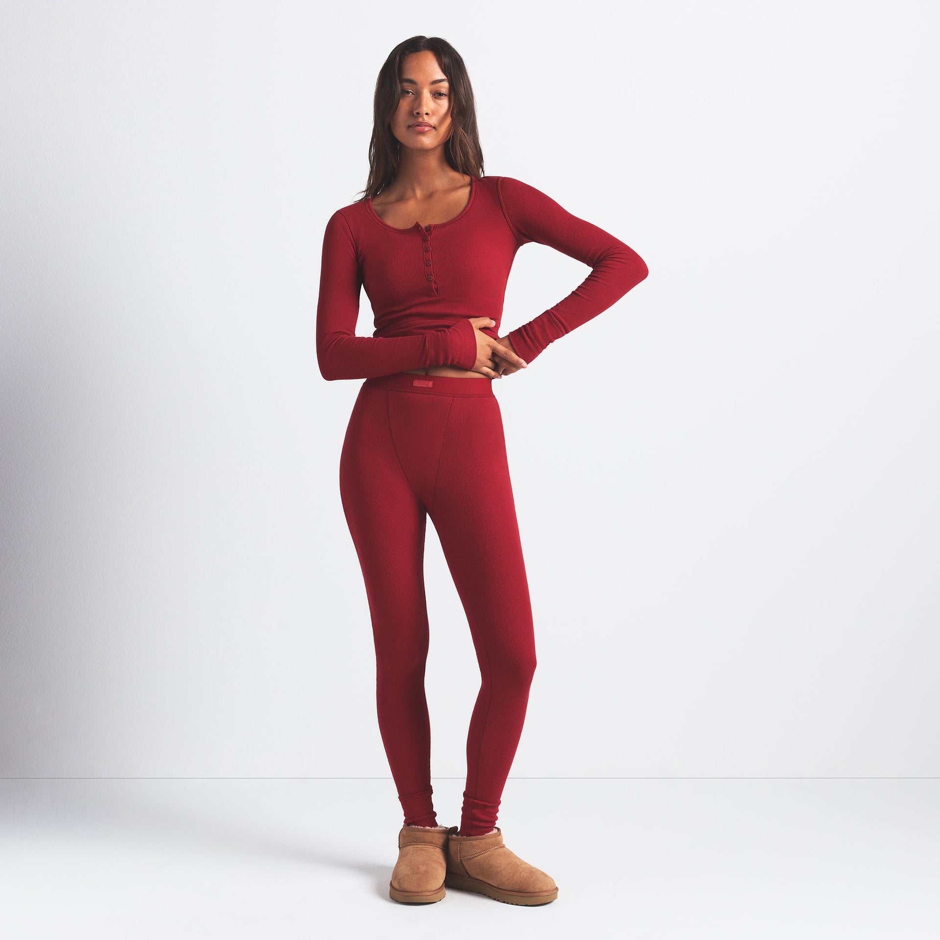 COTTON RIB SCOOP NECK HENLEY | BRICK