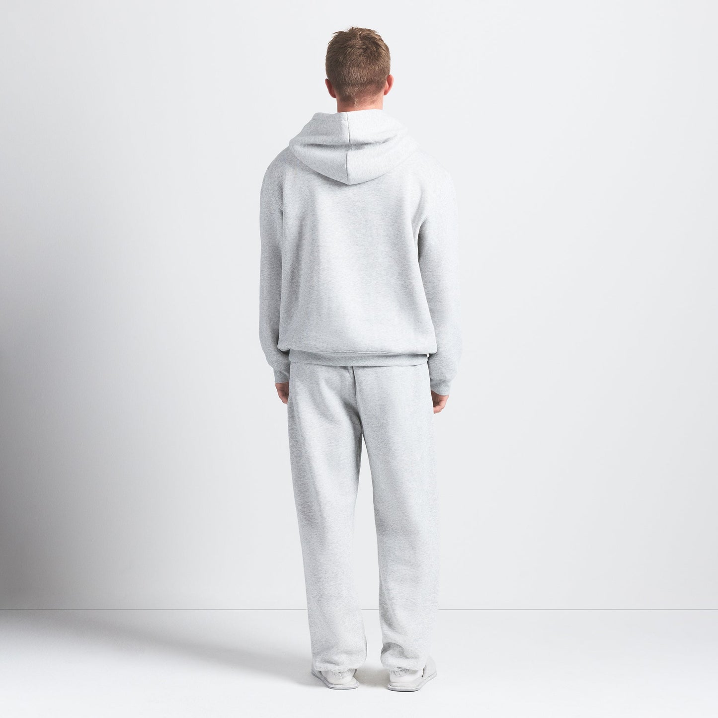FLEECE LOUNGE MENS RELAXED HOODIE | LIGHT HEATHER GREY