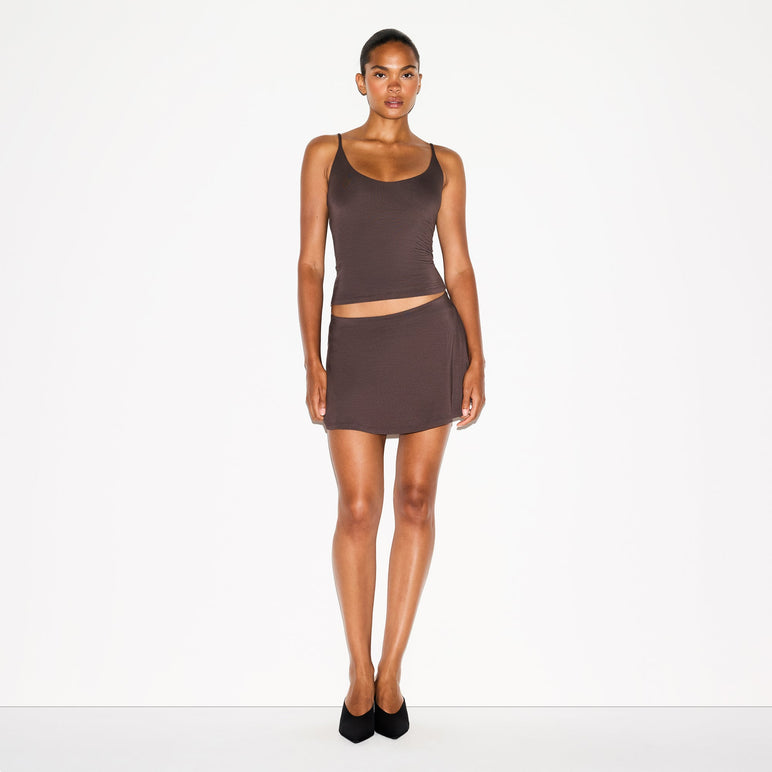 SMOOTH LAYERS SCOOP NECK CAMI | RAISIN