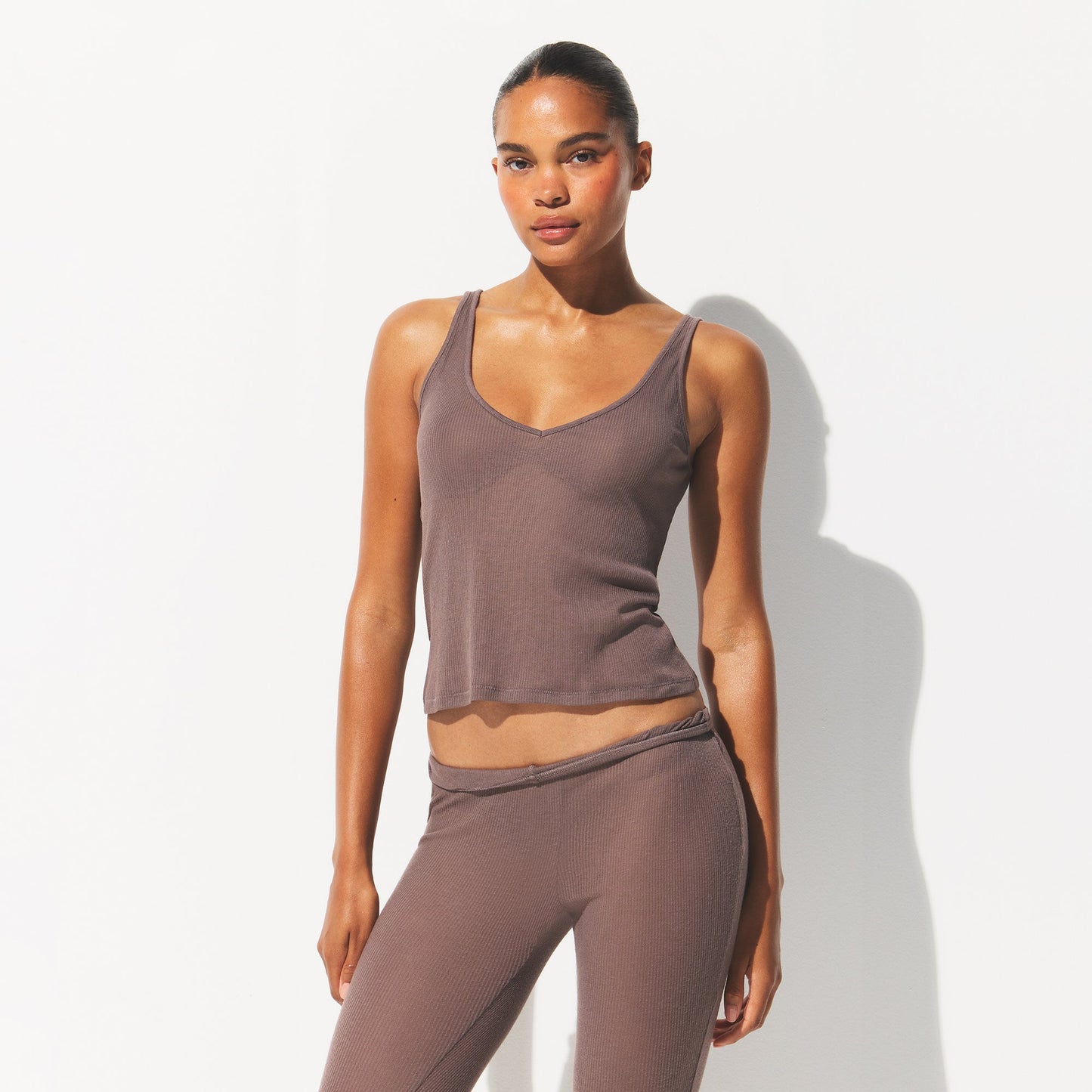 SHEER RIB V NECK TANK | PEWTER