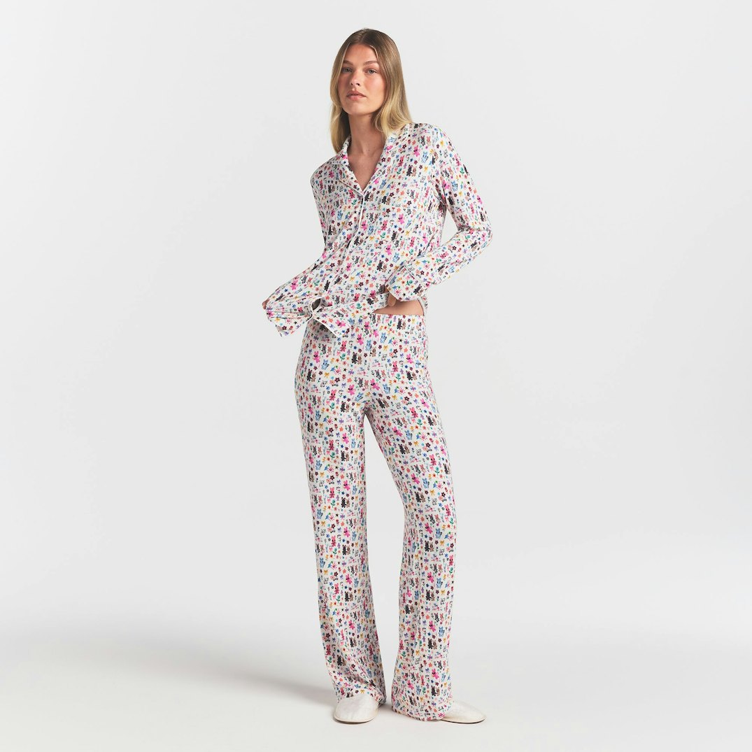 SKIMS SLEEP LONG SLEEVE BUTTON UP SET | MARBLE COOL BUNNY