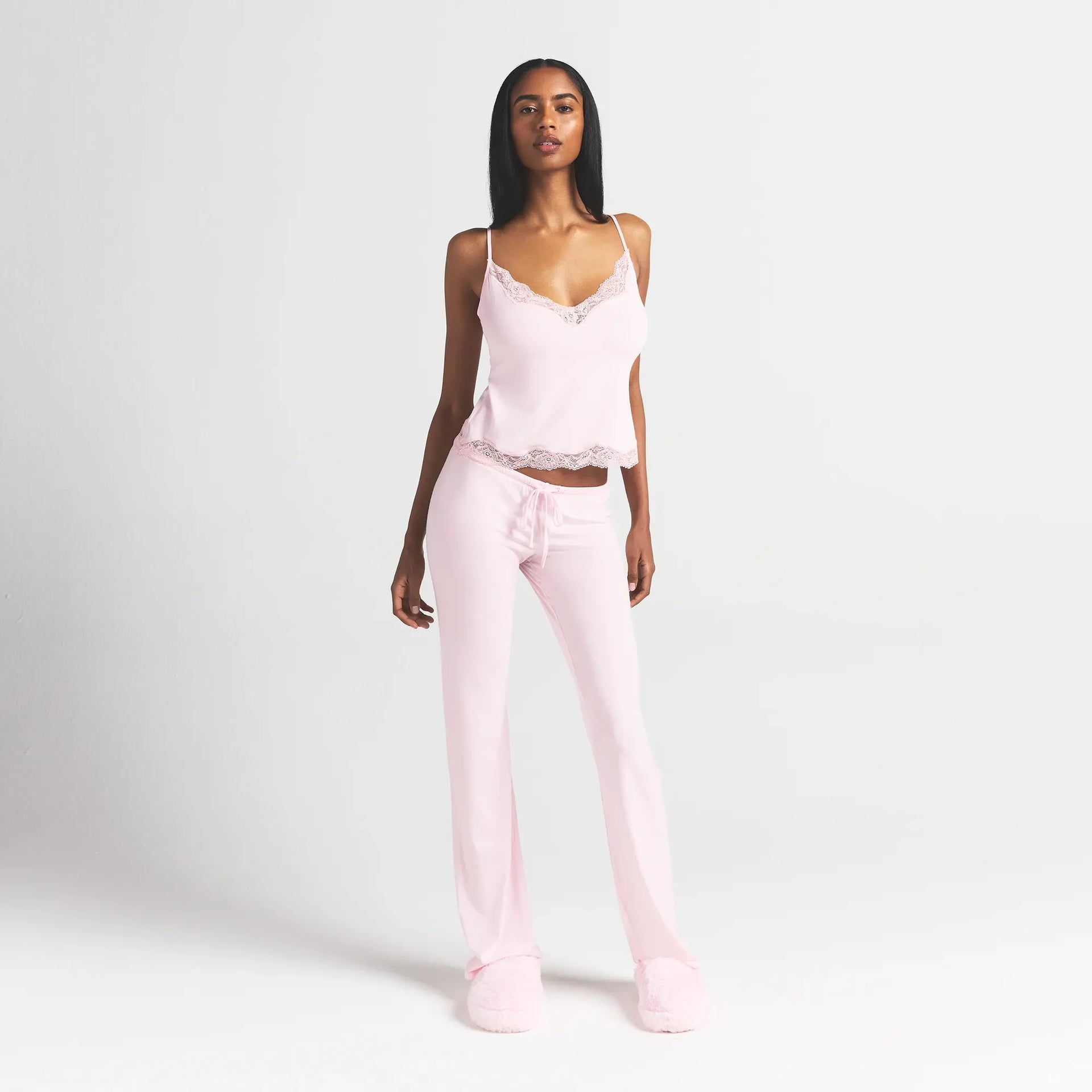 SKIMS SLEEP LACE CAMI AND PANT SET | BLOOM