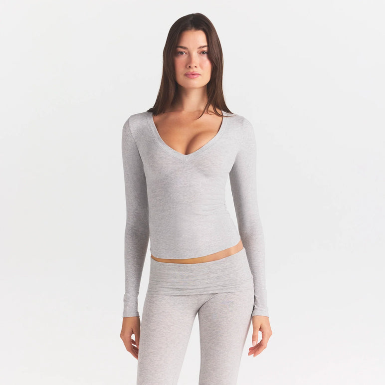 COTTON JERSEY V NECK LONG SLEEVE TOP | LIGHT HEATHER GREY