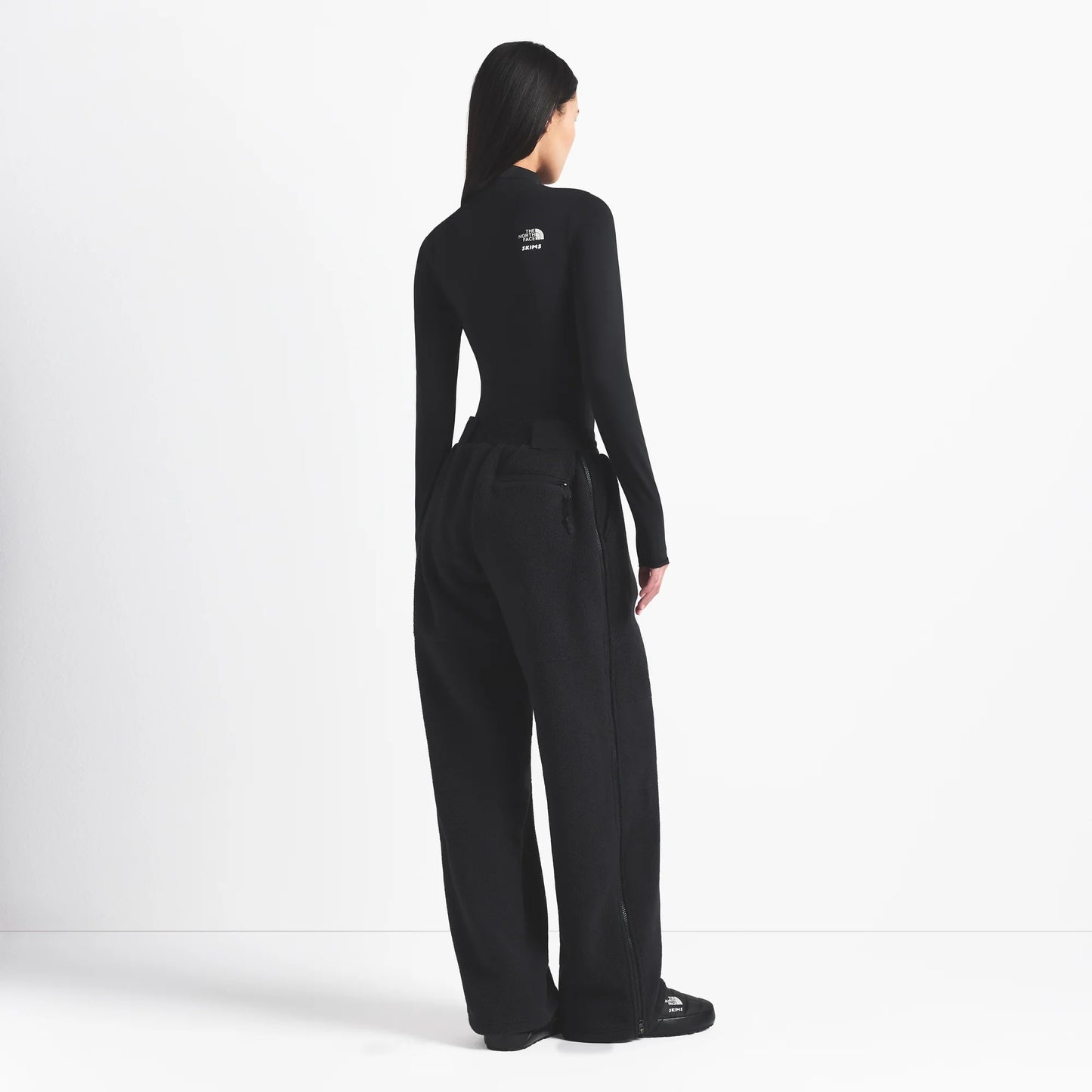 THE NORTH FACE X SKIMS 1995 DENALI FLEECE STRAIGHT LEG PANT | ONYX