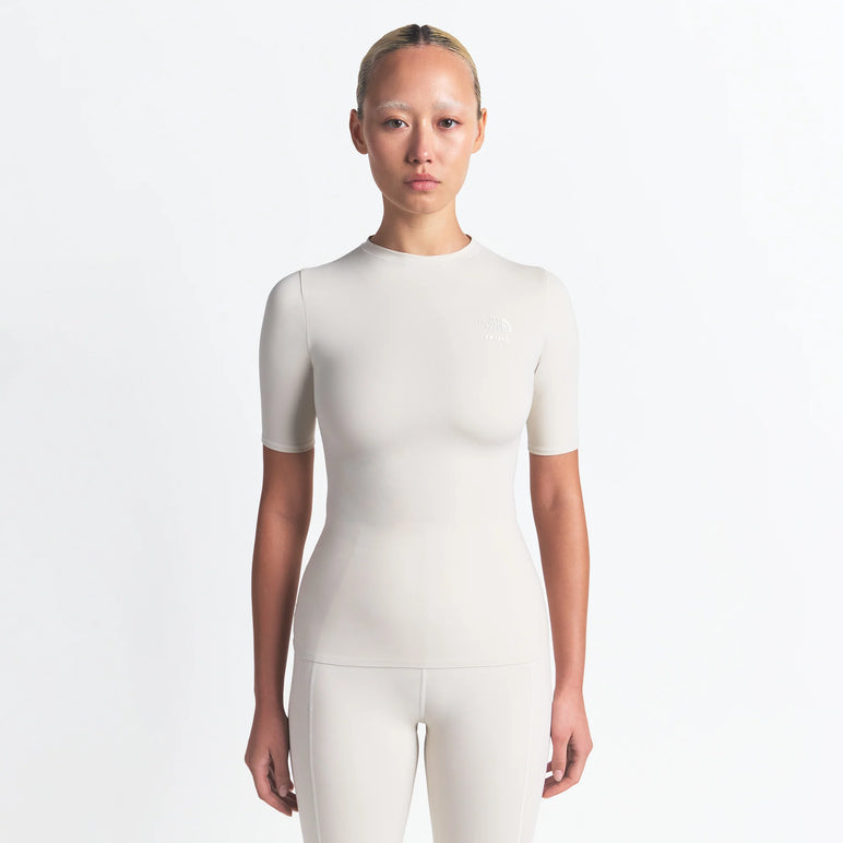 THE NORTH FACE X SKIMS REFINA SHORT SLEEVE TOP | BONE