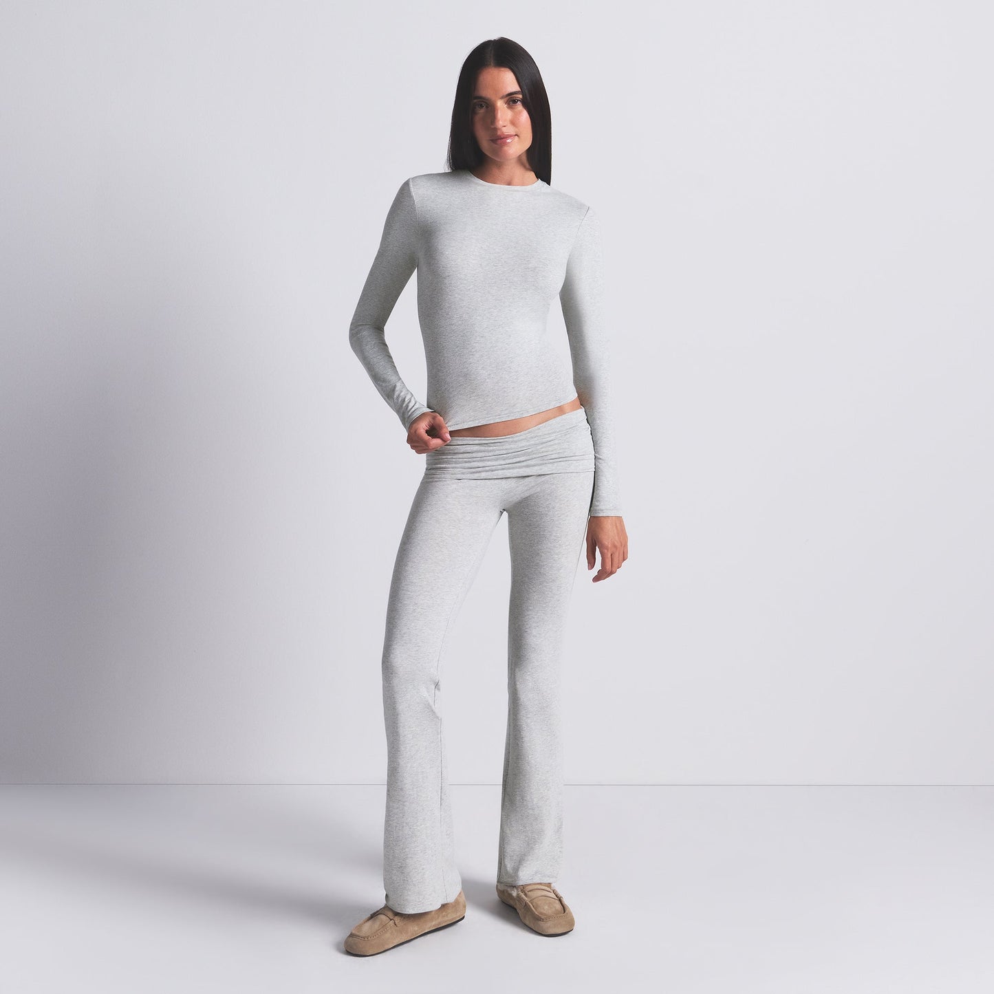 COTTON JERSEY LONG SLEEVE T-SHIRT | LIGHT HEATHER GREY