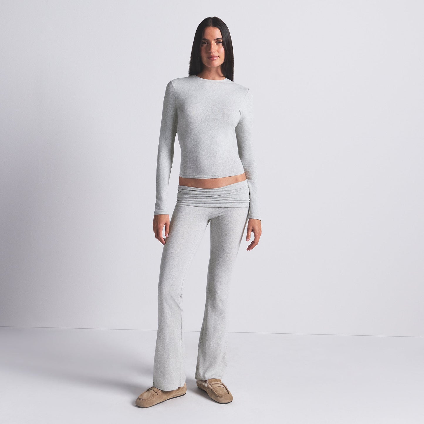 COTTON JERSEY LONG SLEEVE T-SHIRT | LIGHT HEATHER GREY