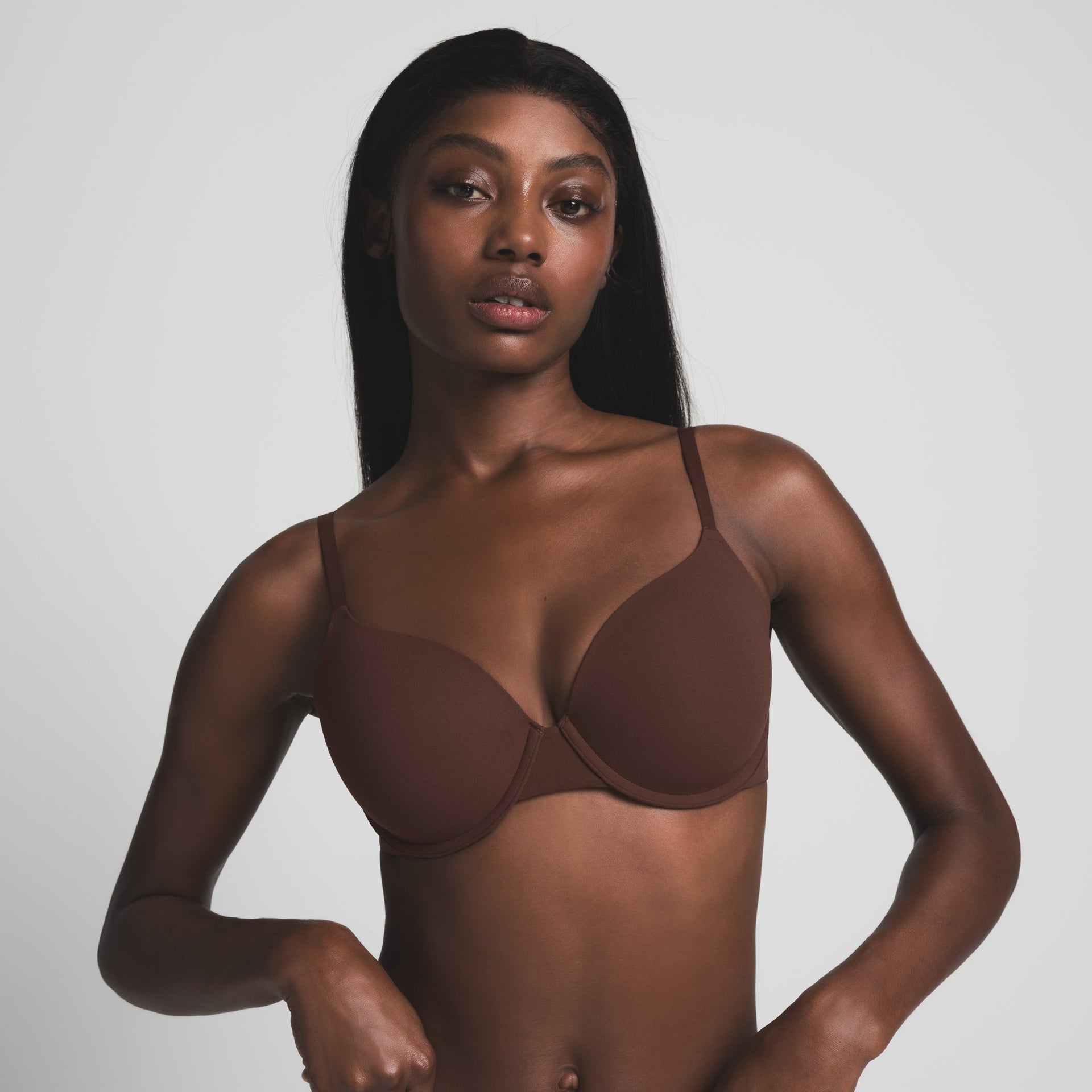 FITS EVERYBODY T-SHIRT BRA | COCOA