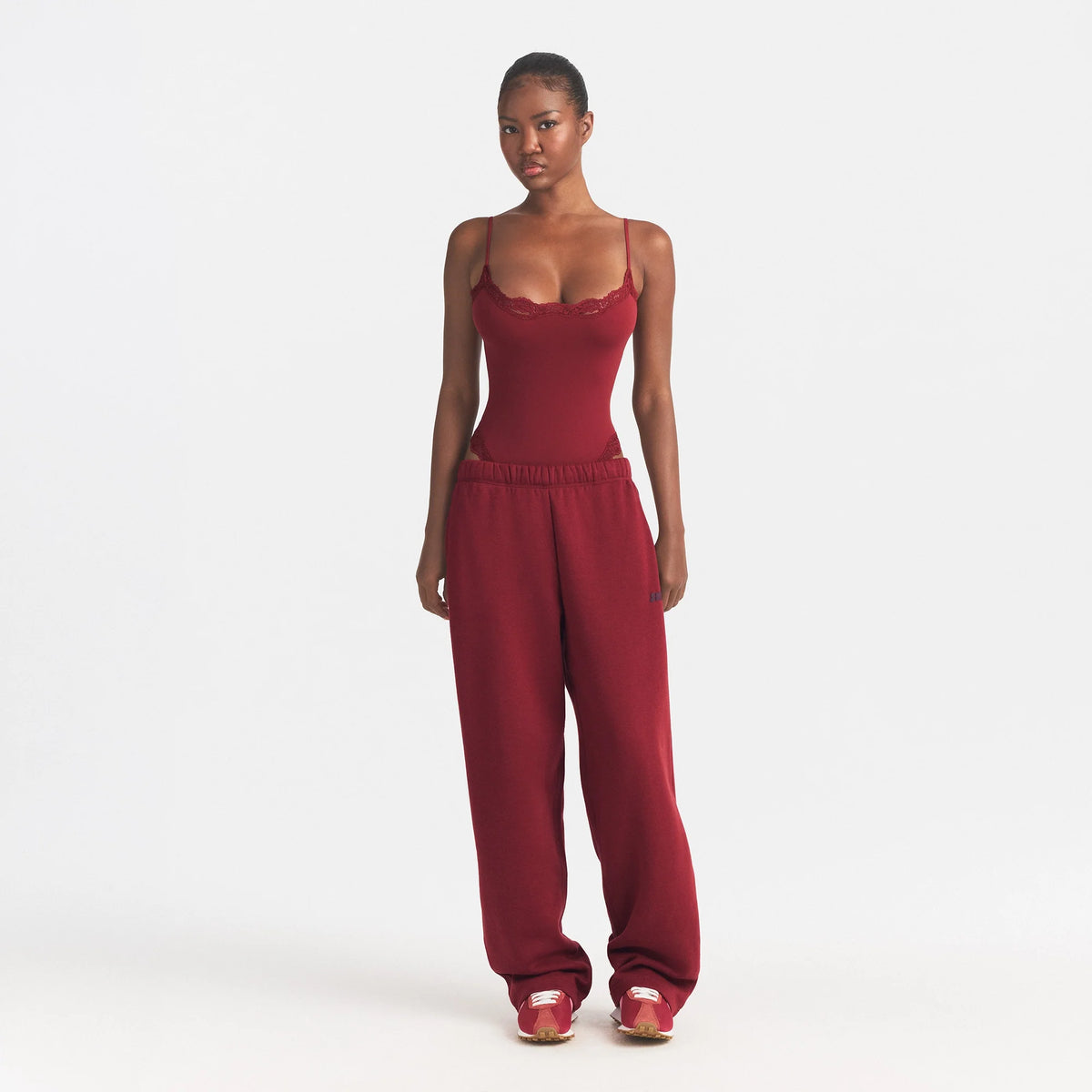 FITS EVERYBODY LACE CAMI BODYSUIT | MERLOT