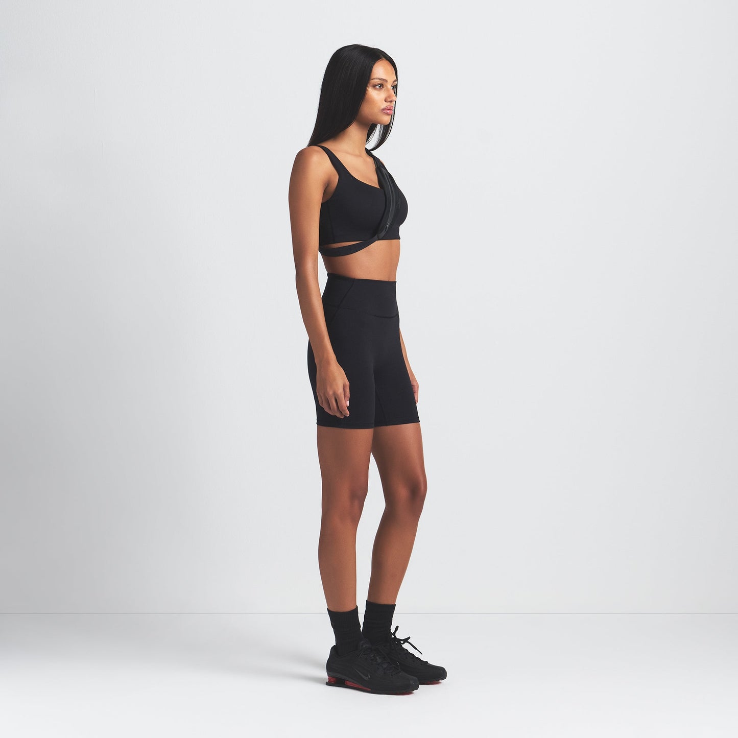 NikeSKIMS MATTE 5" BIKER SHORT | OBSIDIAN