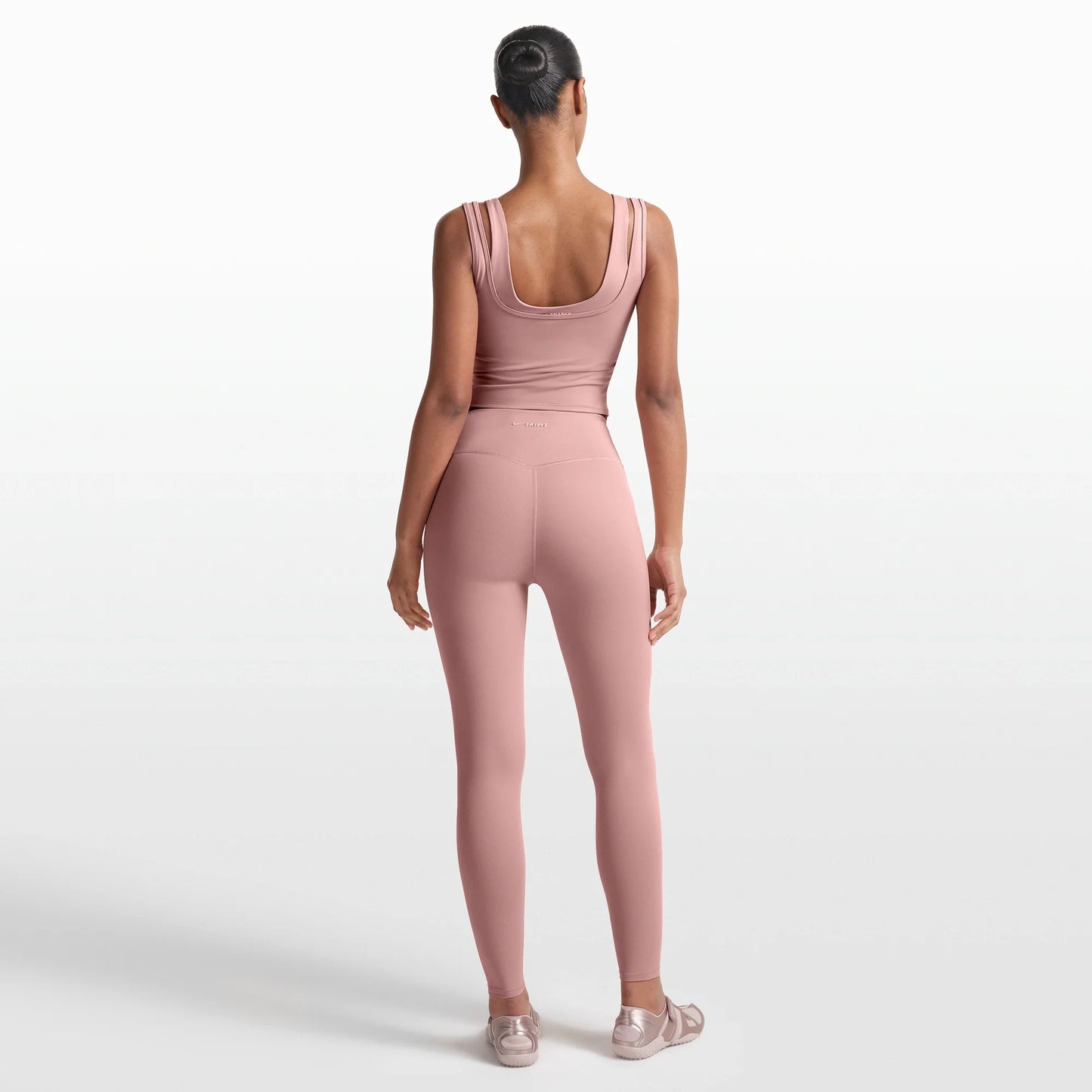 NikeSKIMS MATTE 26" LEGGING | HIMALAYAN