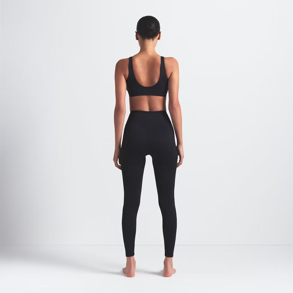 NikeSKIMS MATTE 26 INCH LEGGING | OBSIDIAN