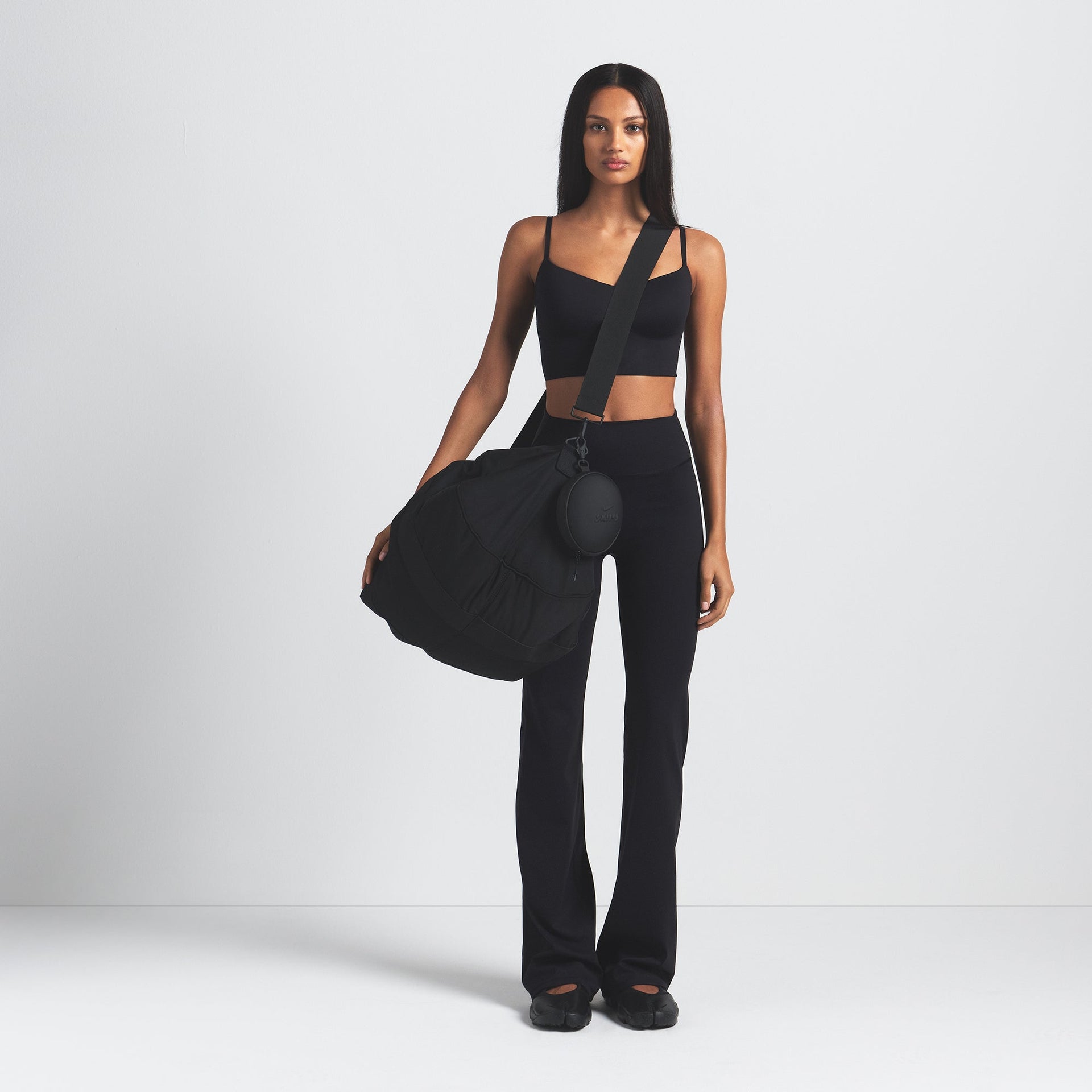 NikeSKIMS MATTE SLIM FLARE LEGGING | OBSIDIAN