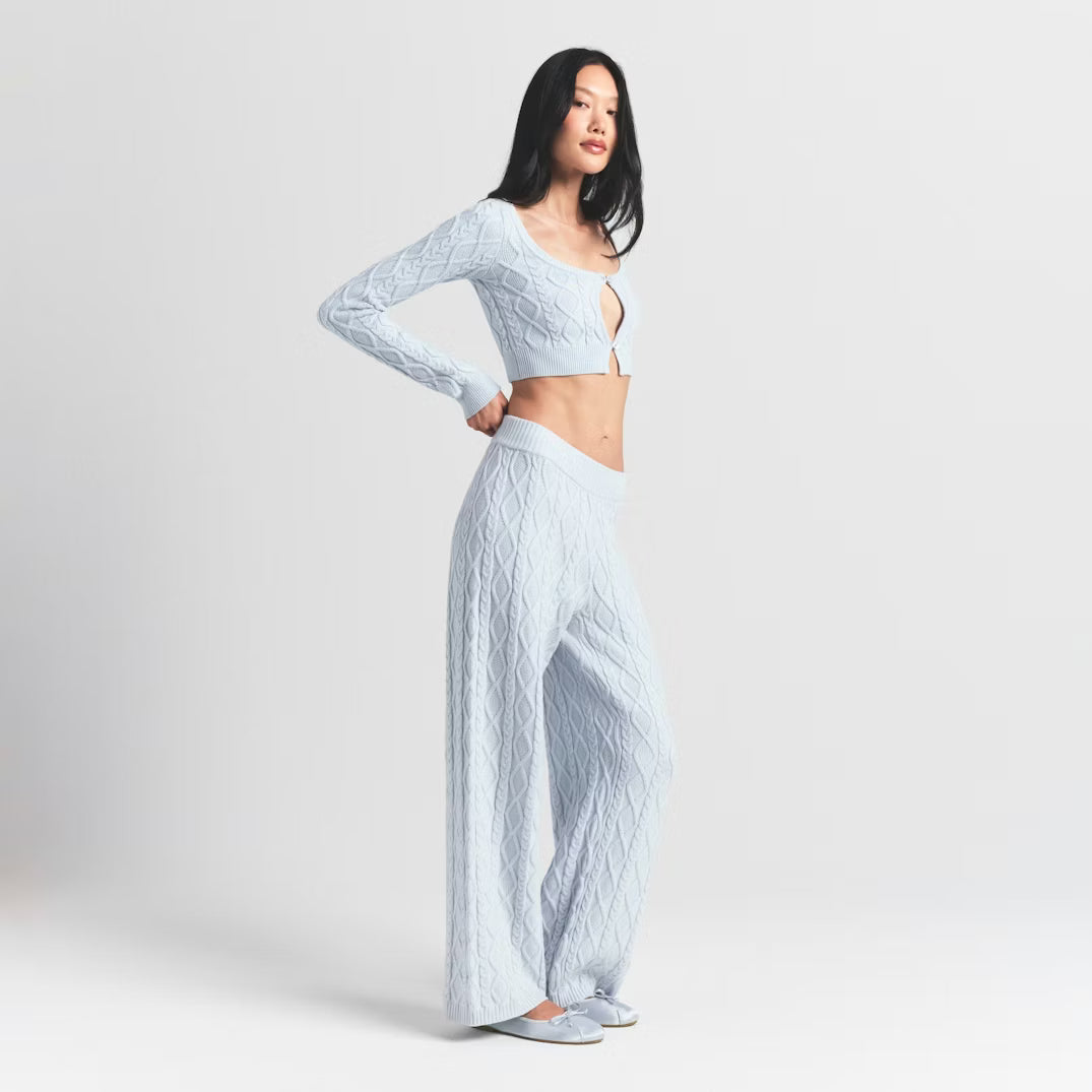 SNOW BUNNY CABLE KNIT STRAIGHT LEG PANT | ZEN BLUE