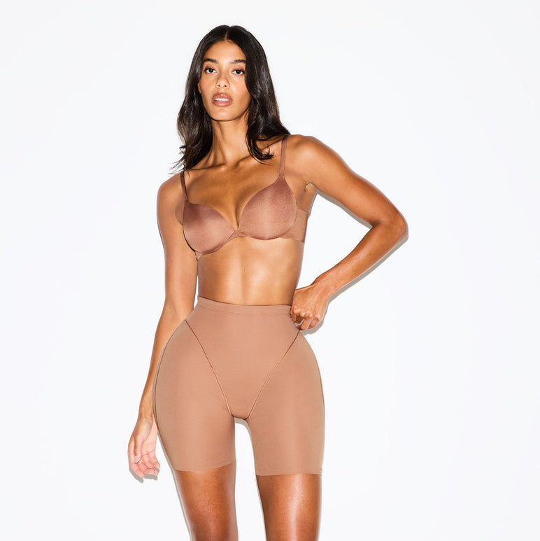 SKIMS BODY BUTT AND HIP ENHANCING MID THIGH SHORT | SIENNA