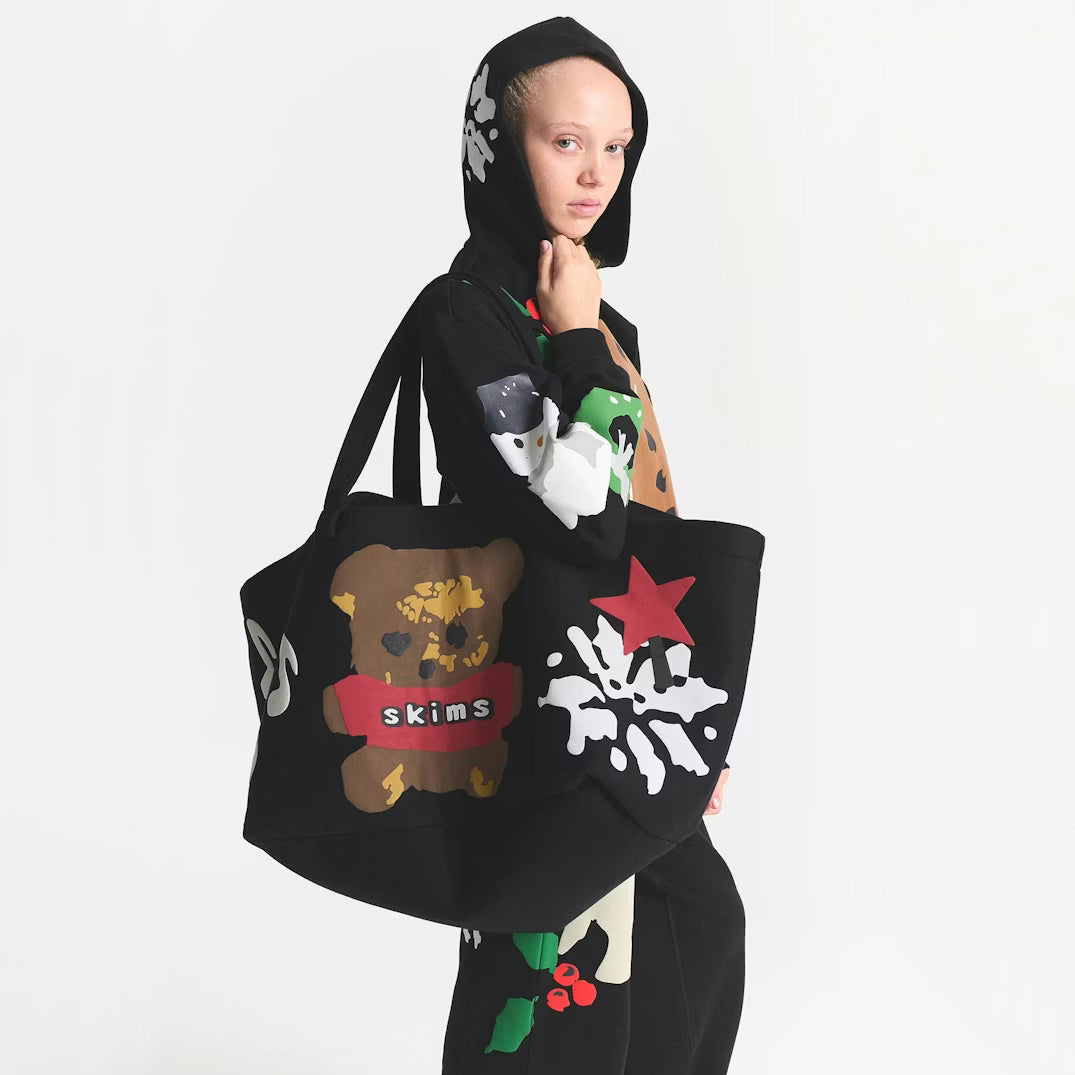 CACTUS PLANT FLEA MARKET X SKIMS COTTON FLEECE JUMBO TOTE | ONYX TEDDY BEAR PRINT