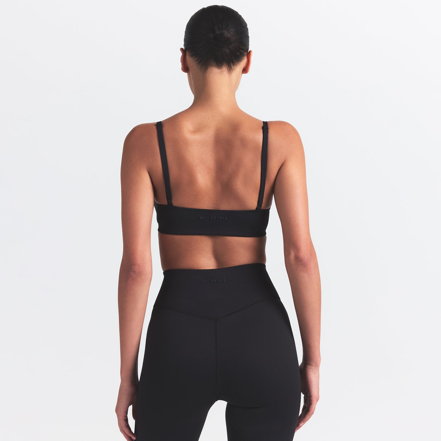 NikeSKIMS MATTE MICRO SCOOP BRA | OBSIDIAN