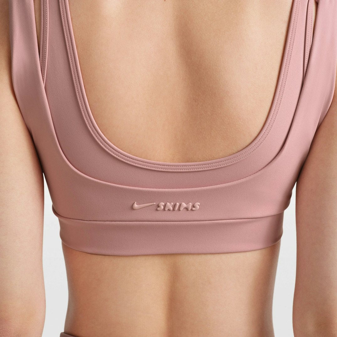NikeSKIMS MATTE DOUBLE STRAP SCOOP BRA | HIMALAYAN