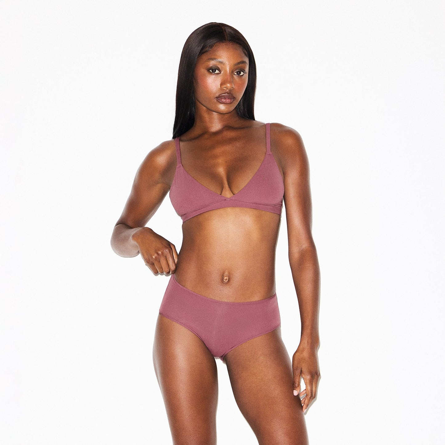 FITS EVERYBODY TRIANGLE BRALETTE | BEET