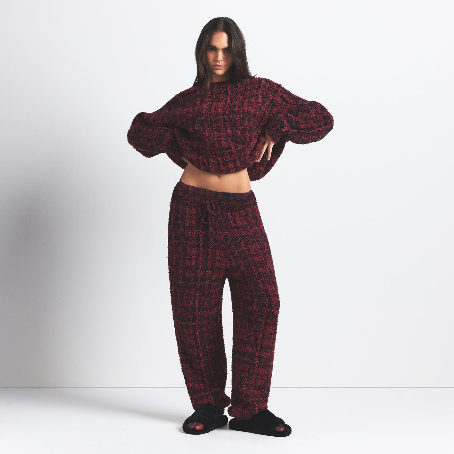 COZY OVERSIZED JOGGER | MERLOT NAVY PLAID