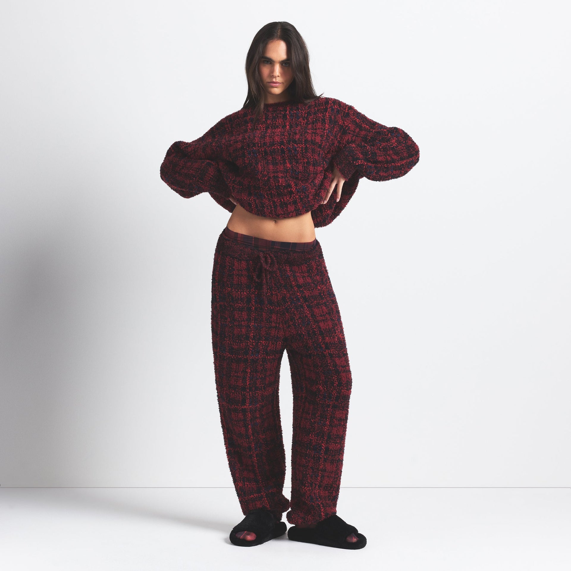 COZY OVERSIZED JOGGER | MERLOT NAVY PLAID