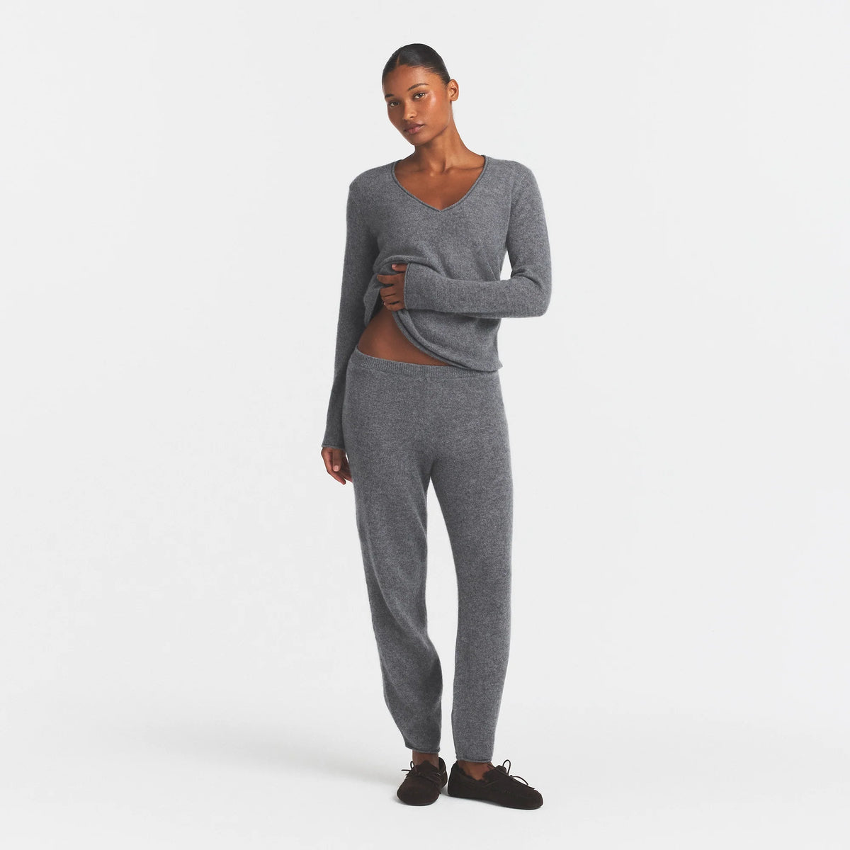 AIRY CASHMERE JOGGER | DARK HEATHER GREY