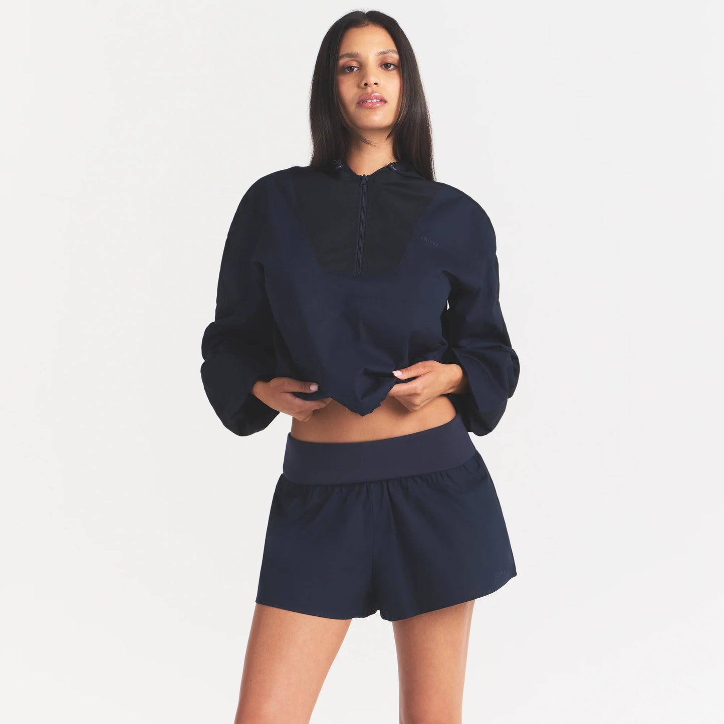 WOVEN COTTON FLUTTER SHORT | NAVY