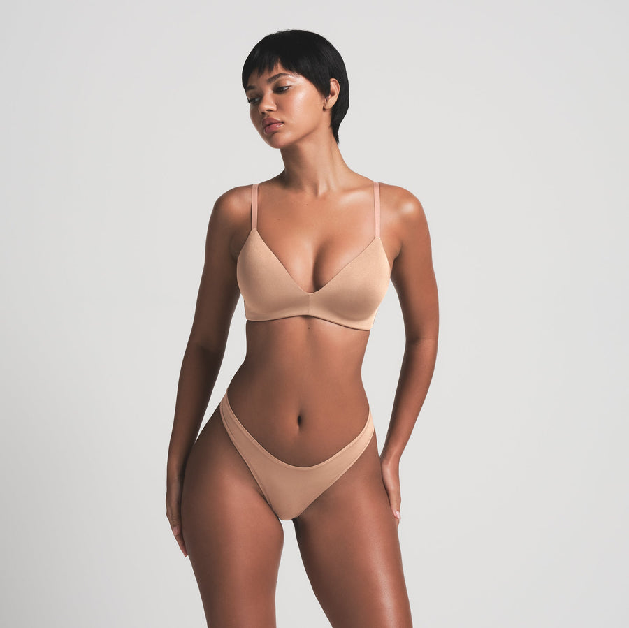 WIRELESS FORM T-SHIRT DEMI BRA | SIENNA