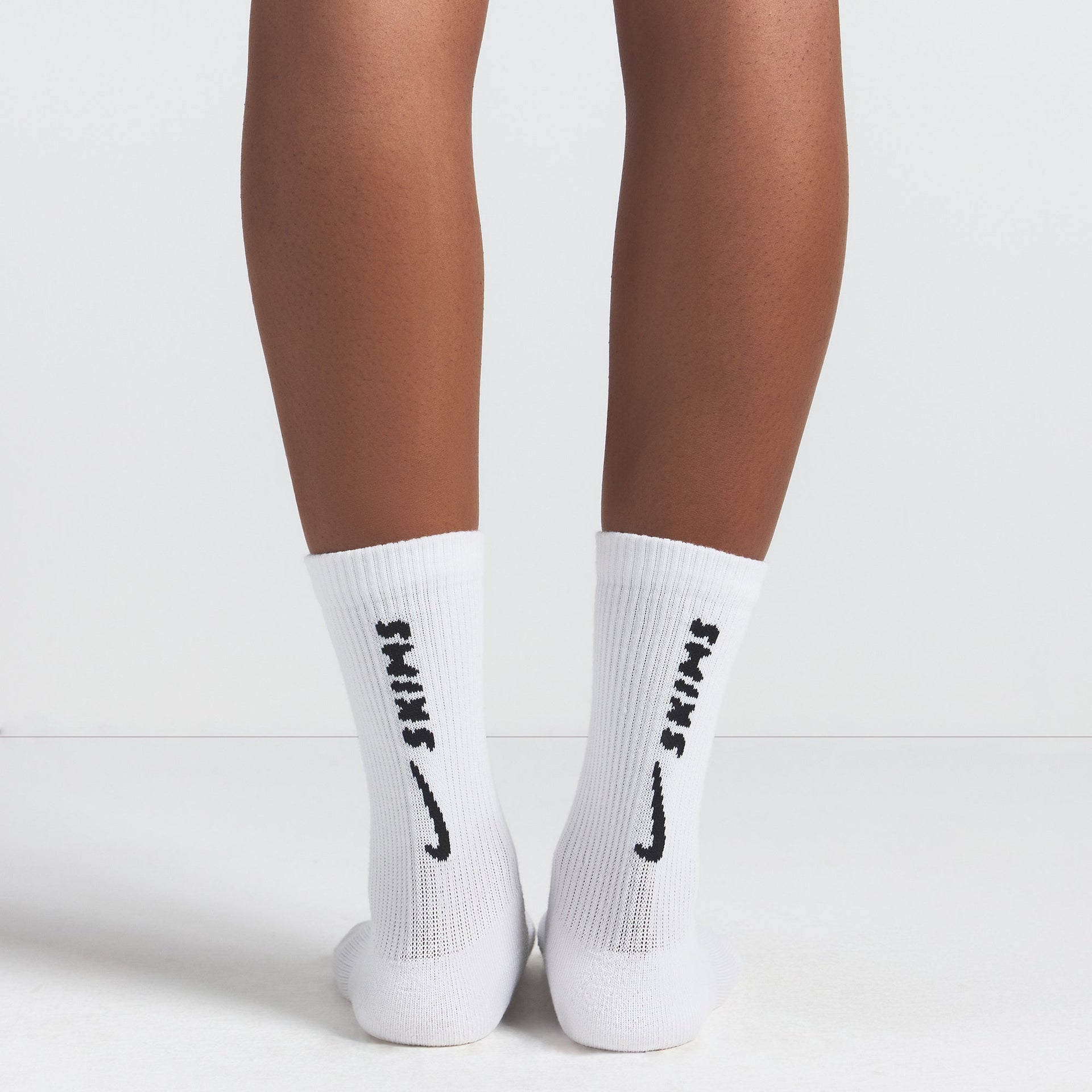 NikeSKIMS ACCESSORIES DRI-FIT CREW SOCK 3-PACK | SNOW
