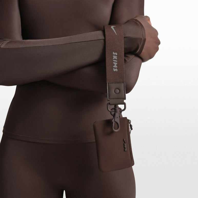 NikeSKIMS ACCESSORIES CLIPPABLE POUCH | PHOENIX