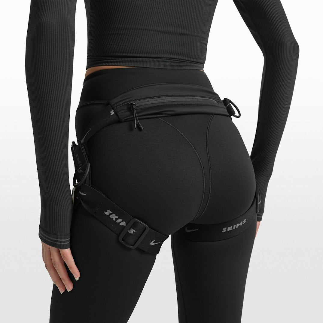 NikeSKIMS ACCESSORIES HARNESS WAISTPACK | OBSIDIAN