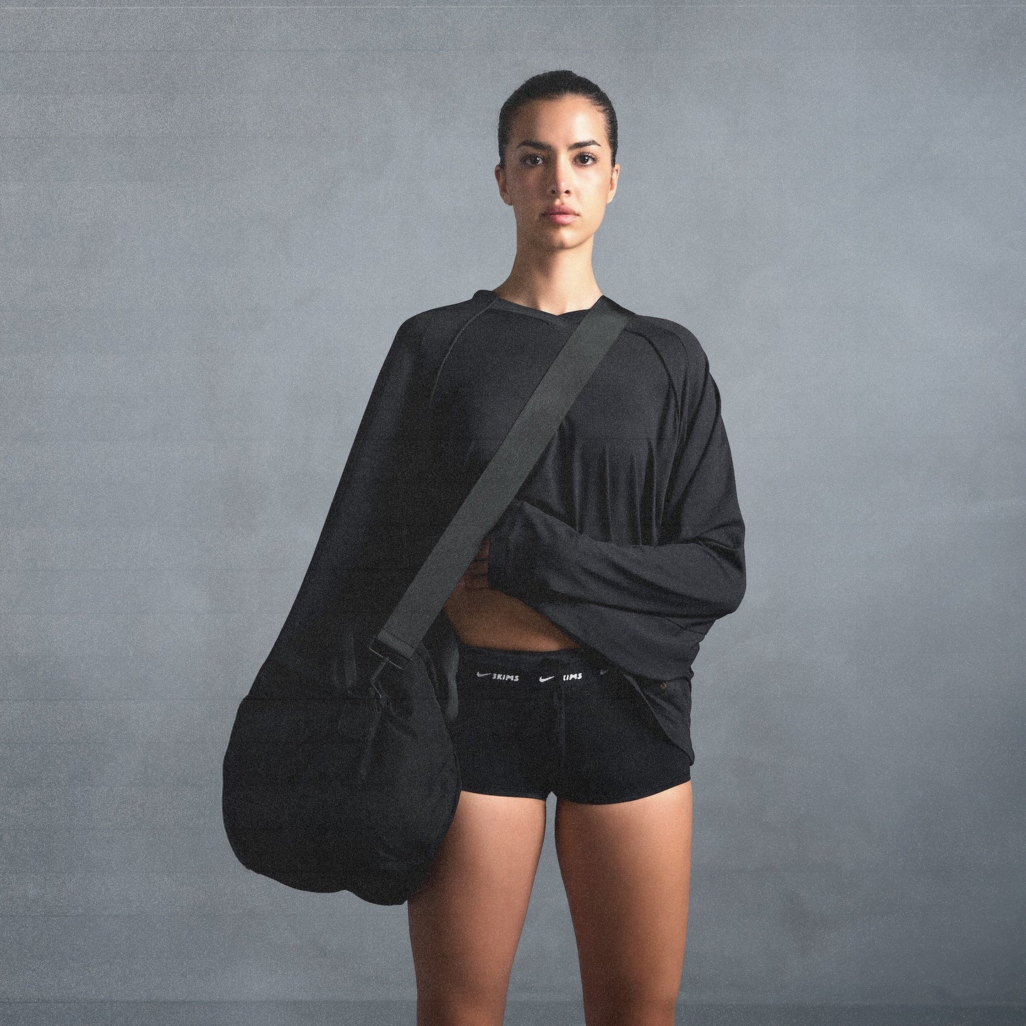 NikeSKIMS AIRY V-NECK OVERSIZED LONG SLEEVE TOP | OBSIDIAN