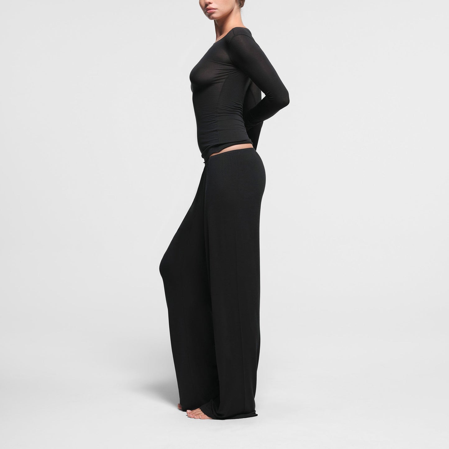 SHEER MODAL LONG SLEEVE BOAT NECK TOP | ONYX