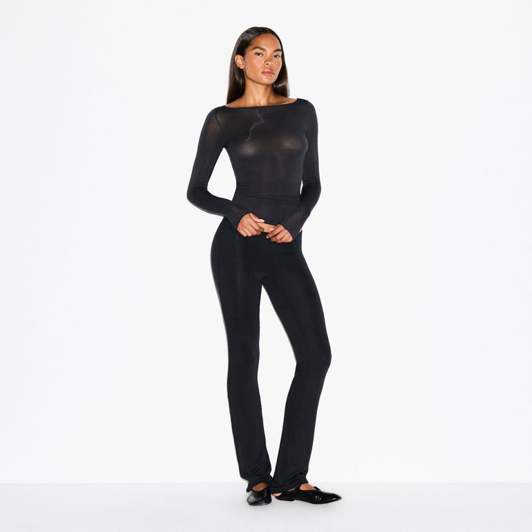 SHEER MODAL LONG SLEEVE BOATNECK TOP | ONYX