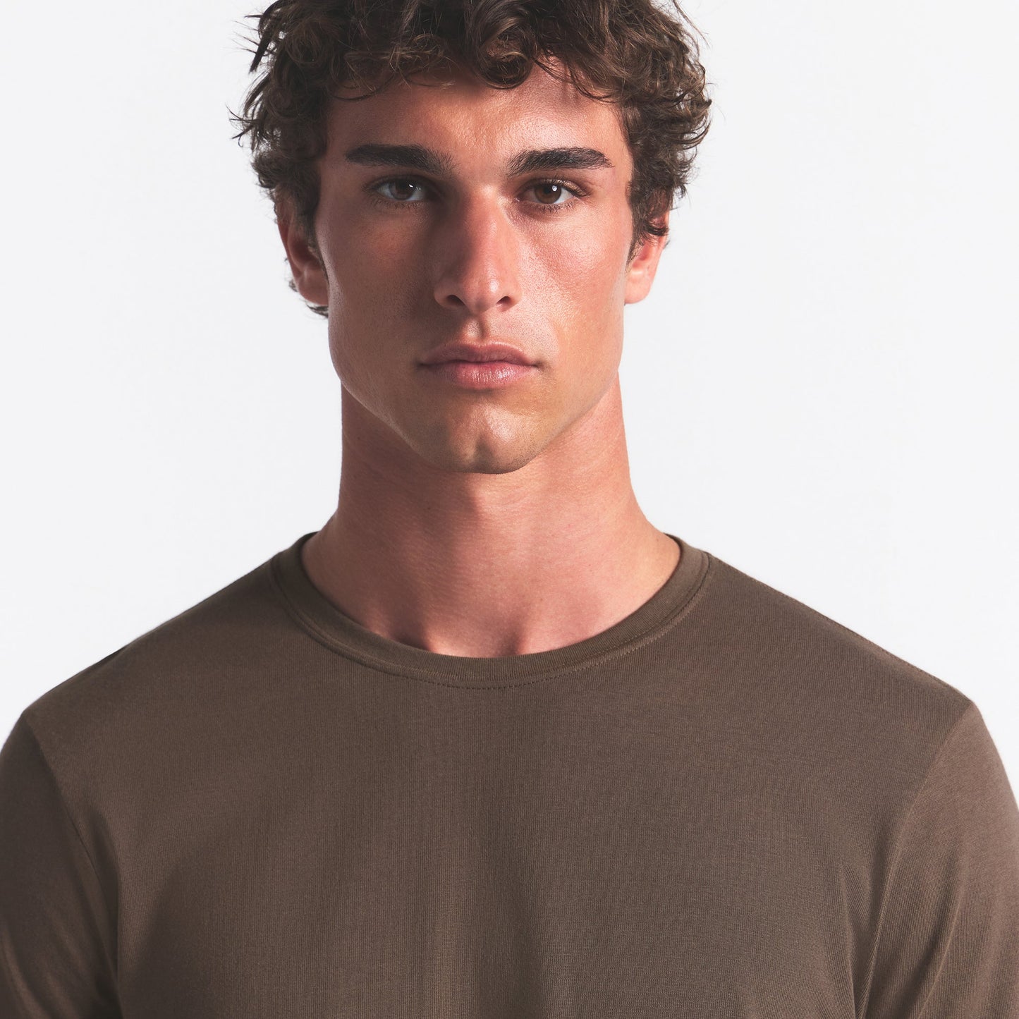 SKIMS COTTON MENS CLASSIC LONG SLEEVE T-SHIRT | DRIFTWOOD