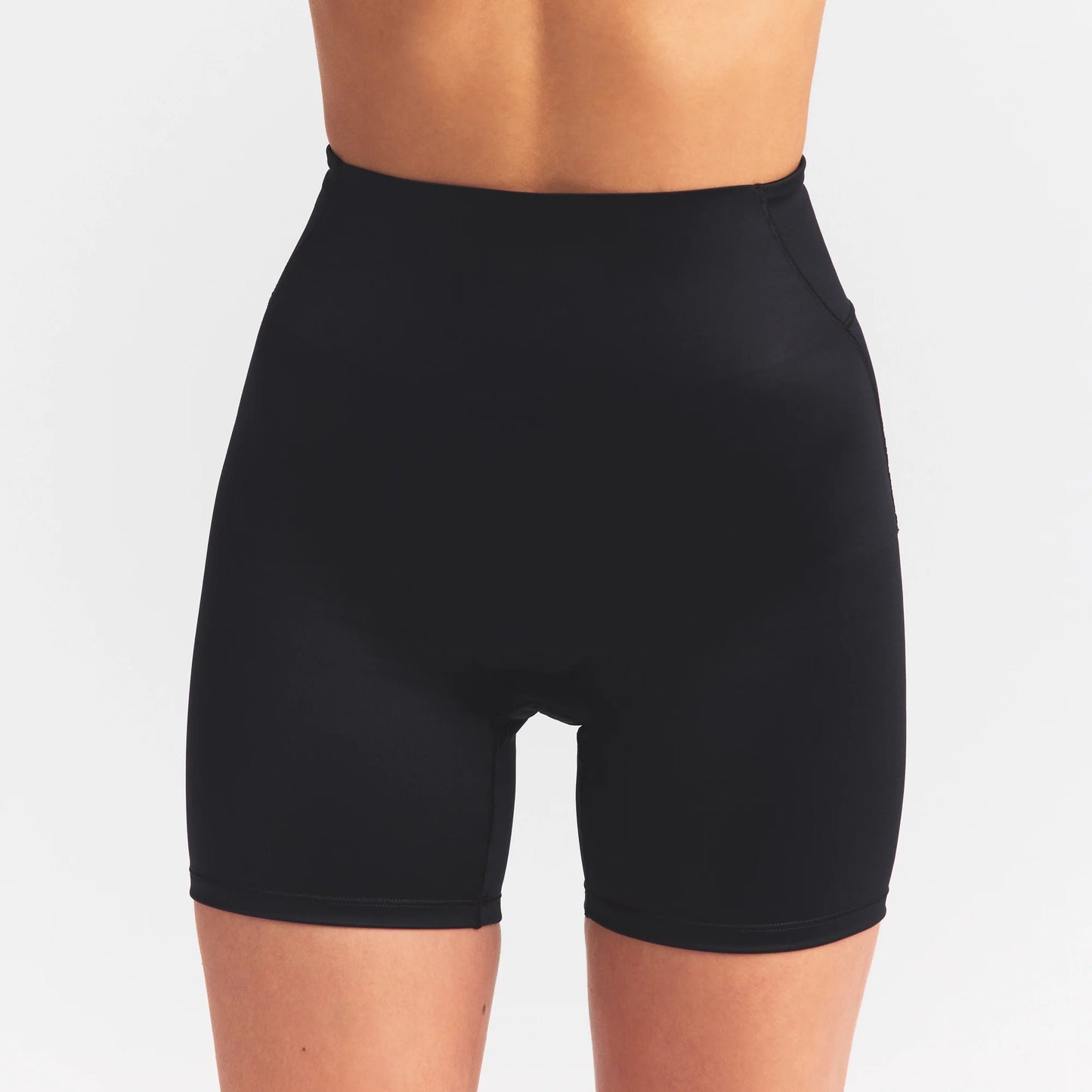 NikeSKIMS SATIN SHINE BONDED WAIST 5" BIKER SHORT | OBSIDIAN