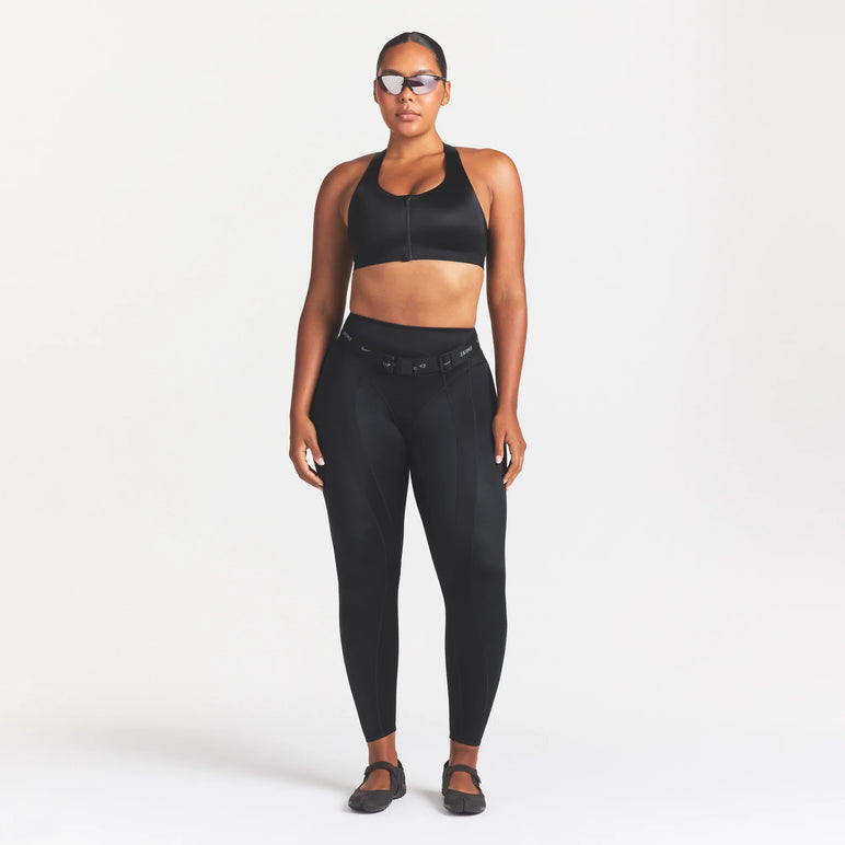 NikeSKIMS SATIN SHINE PANELED 26 LEGGING | OBSIDIAN