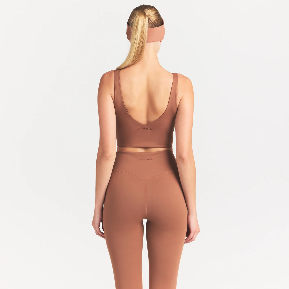 NikeSKIMS MATTE V-NECK BRA TOP | CAROB BROWN