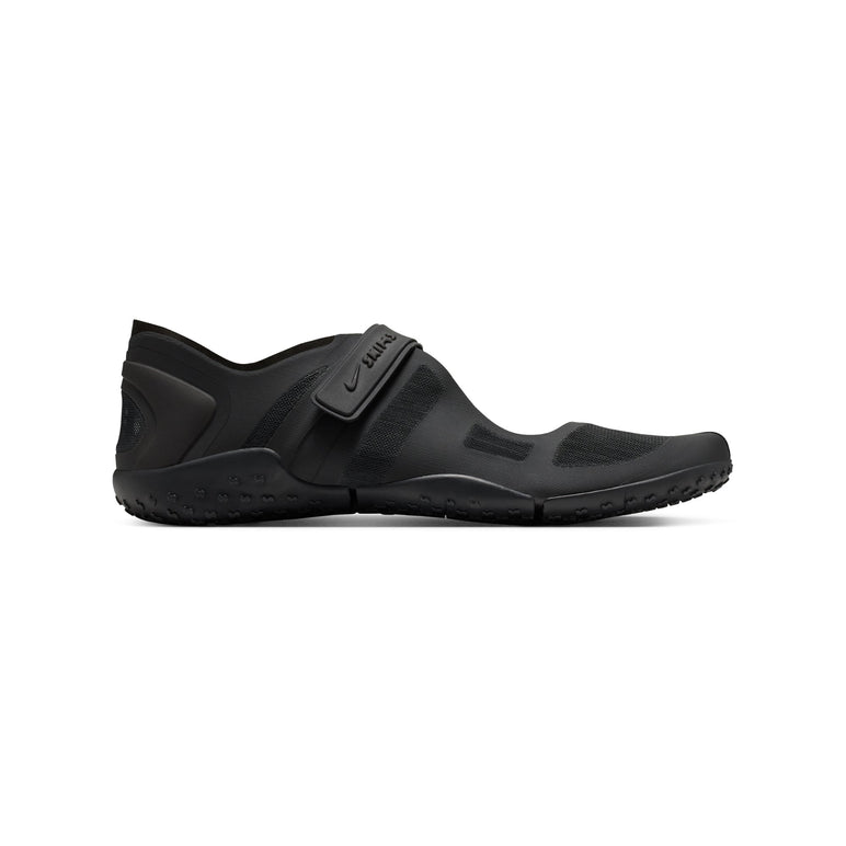 NikeSKIMS FOOTWEAR RIFT MESH | BLACK