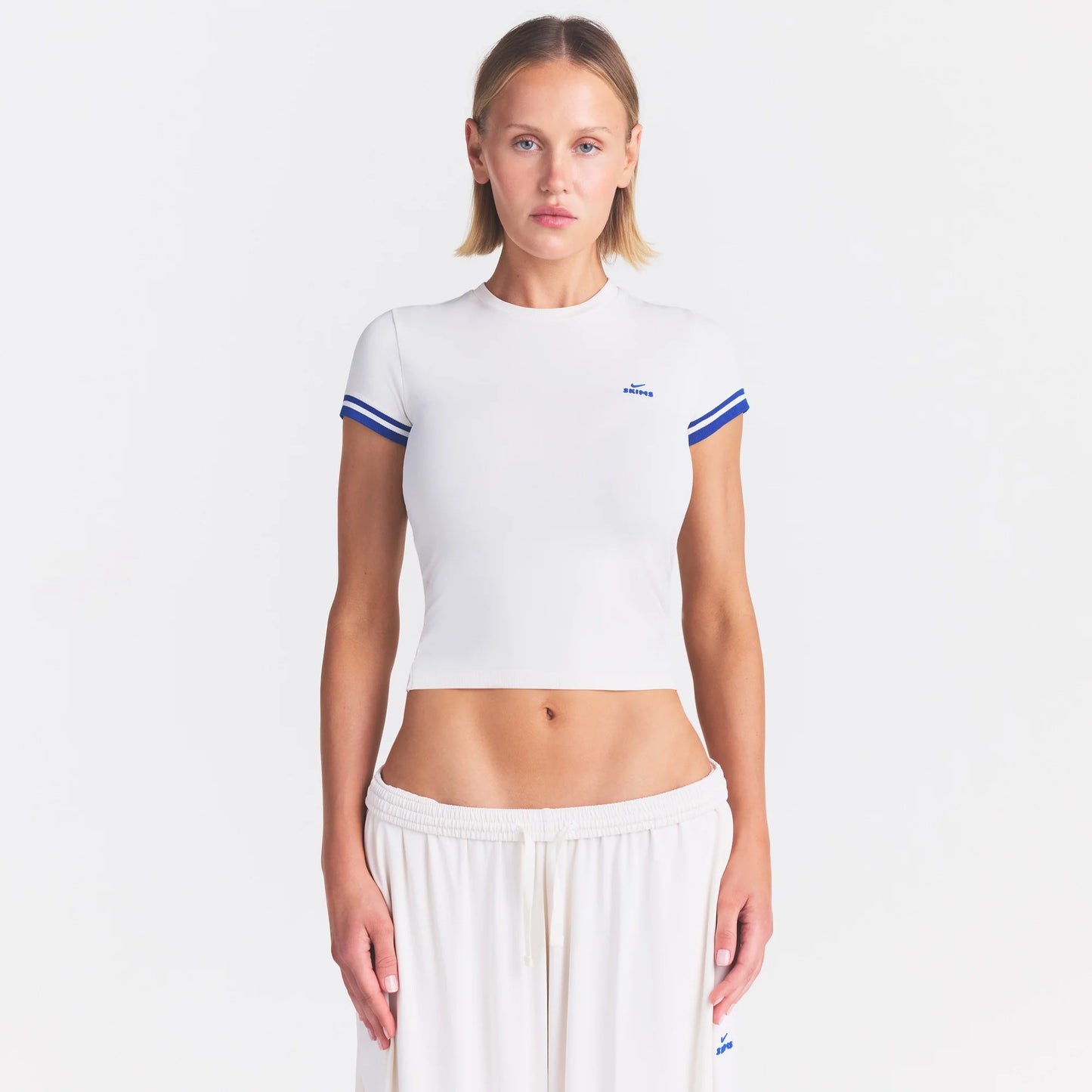 NikeSKIMS STRETCH KNIT CROPPED T-SHIRT | IVORY