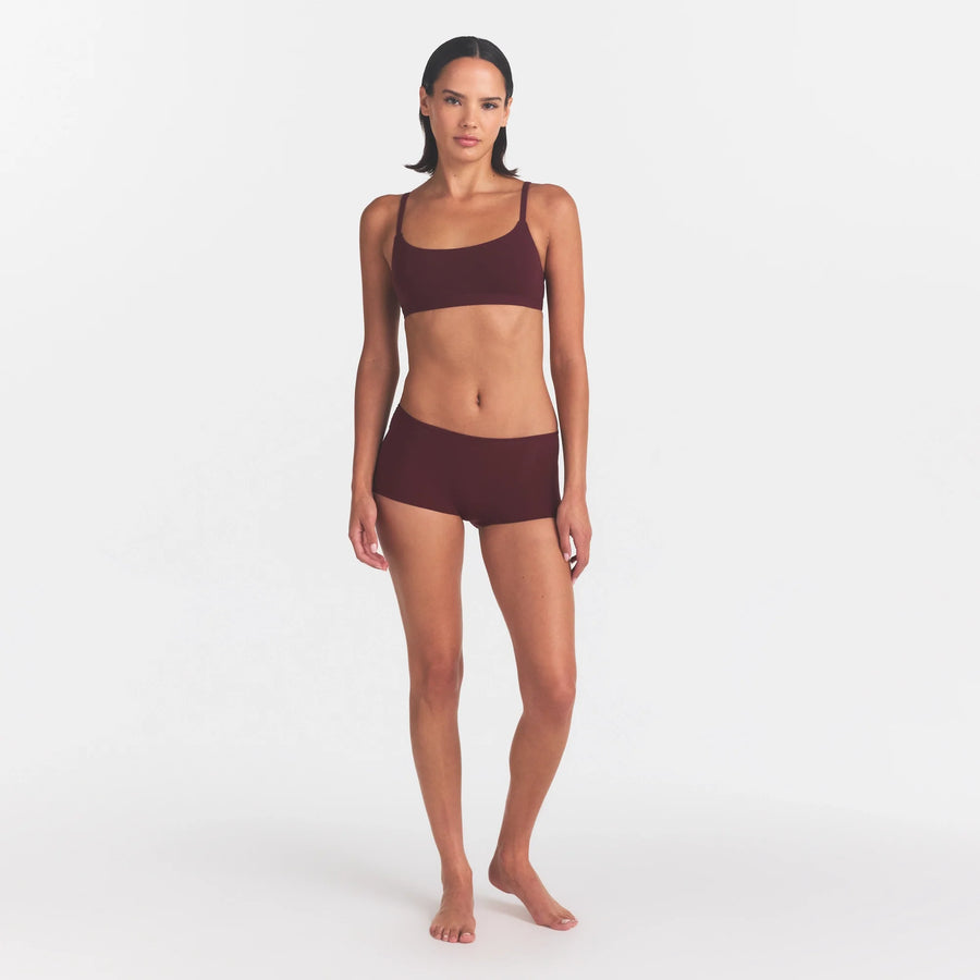 FITS EVERYBODY BOY SHORT | CURRANT