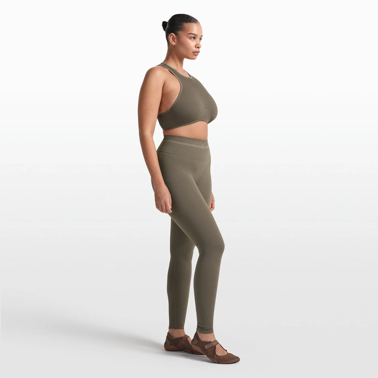 NikeSKIMS RIBBED SEAMLESS 26" LEGGING | DUSTY OAKMOSS