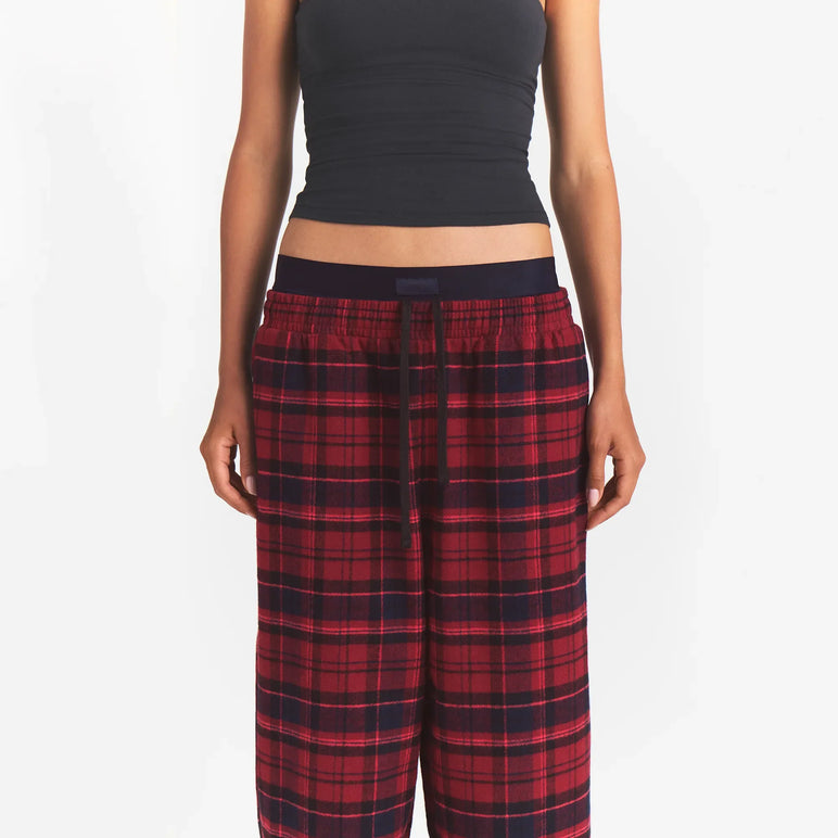 OUTDOOR FLANNEL OVERSIZED DOUBLE WAISTBAND PANT | MERLOT CABIN PLAID
