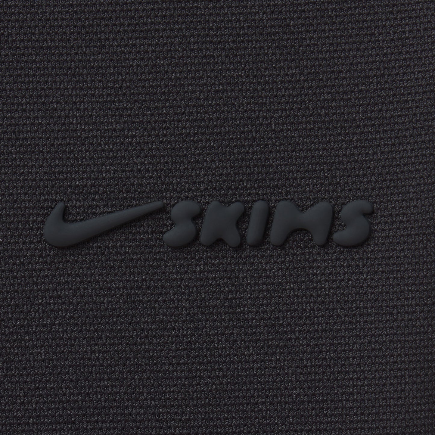 NikeSKIMS AIRY DRI-FIT™ OVERSIZED T-SHIRT | OBSIDIAN