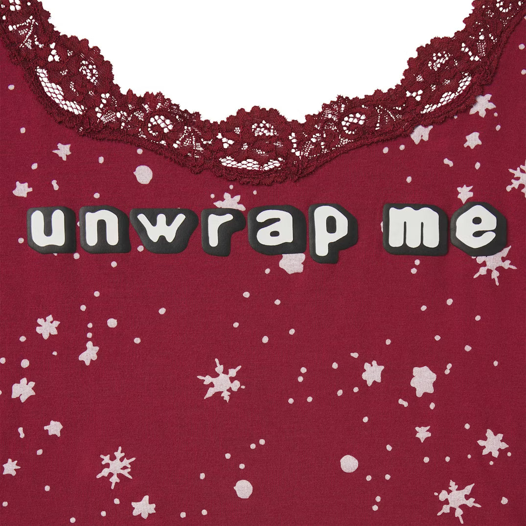 CACTUS PLANT FLEA MARKET X SKIMS SKIMS SLEEP LACE TANK AND FLANNEL SHORT SET | MERLOT UNWRAP ME SNOW PRINT