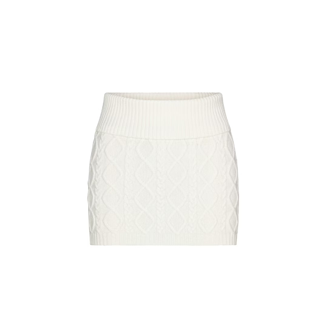 SNOW BUNNY CABLE KNIT MINI SKIRT | IVORY