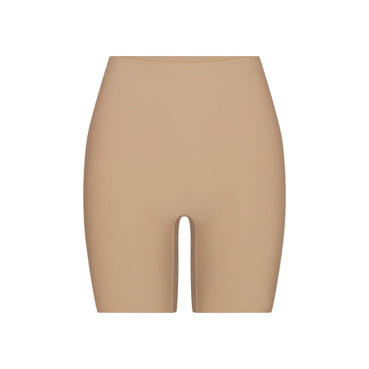 SKIMS BODY BUTT ENHANCING PADDED SHORT | CLAY