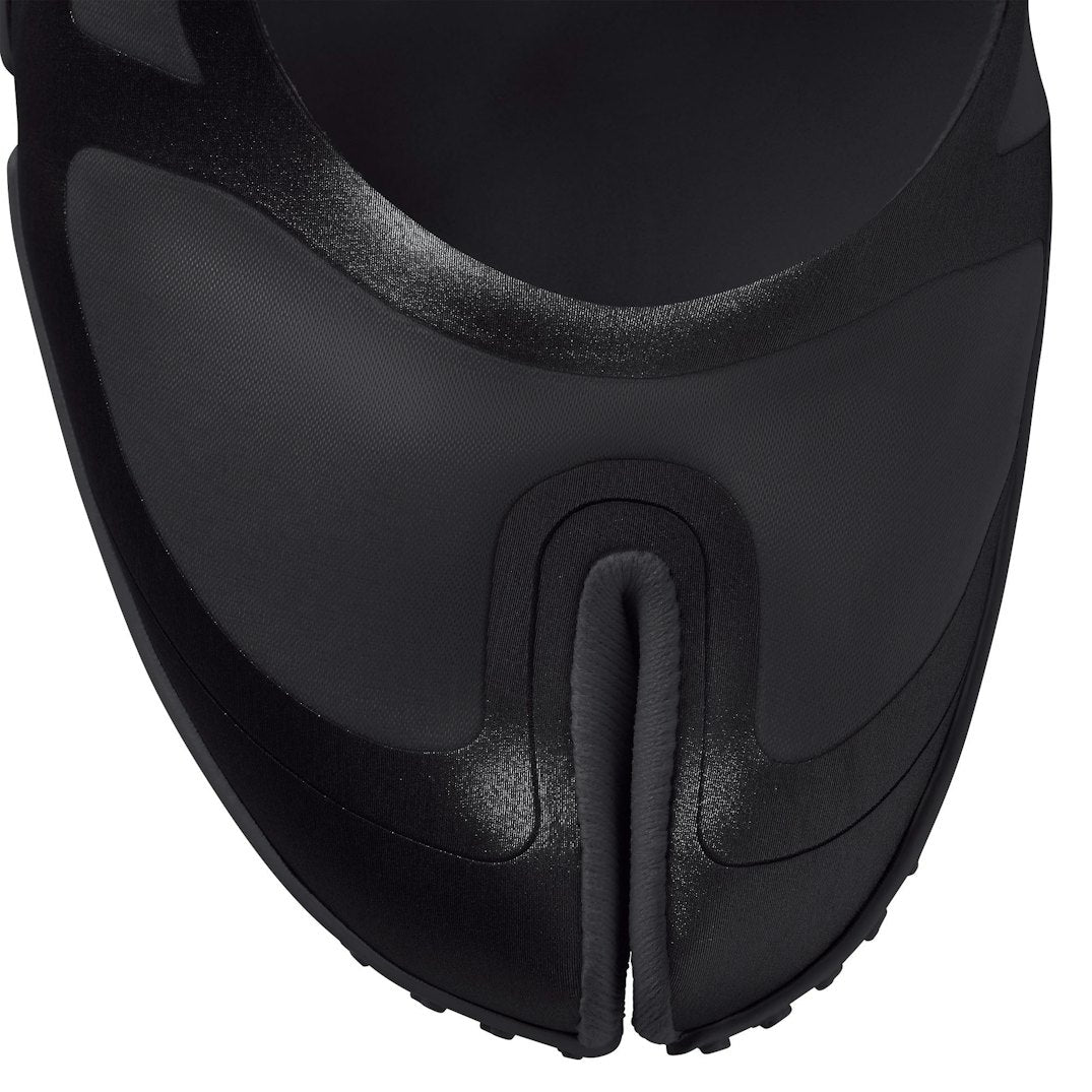 NikeSKIMS FOOTWEAR RIFT SATIN | BLACK